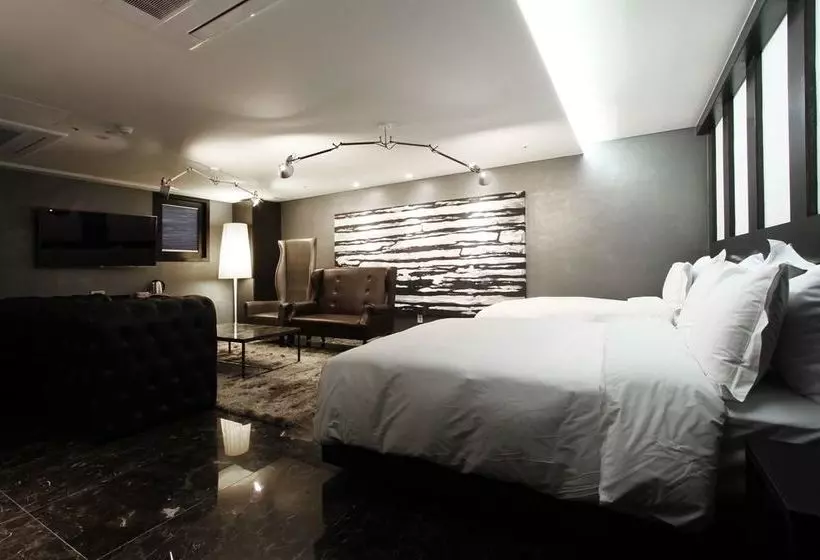 Fotos del hotel Richwell:  14