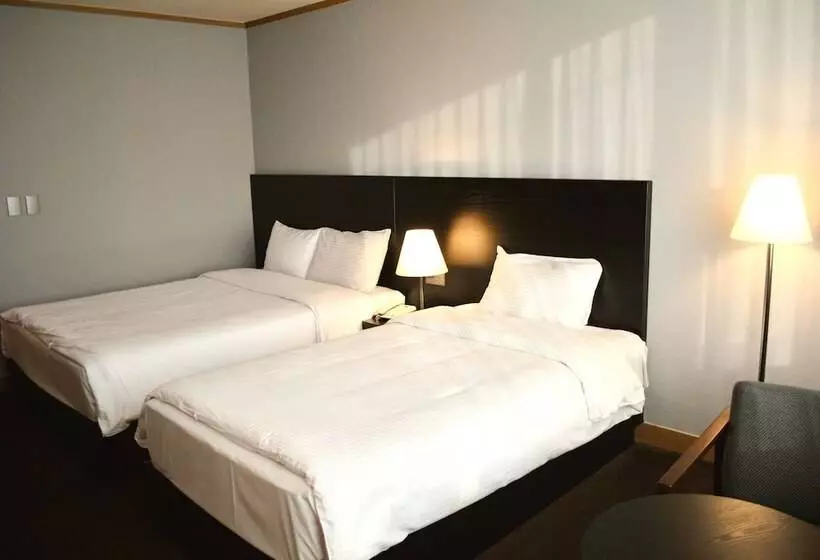 Fotos del hotel Queen Vell  & Wedding:  18