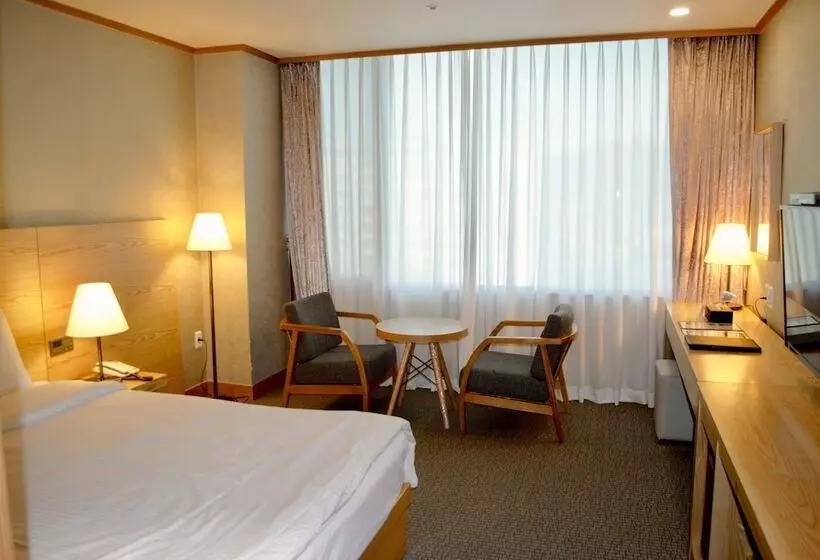 Fotos del hotel Queen Vell  & Wedding:  11