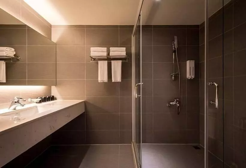 Fotos del hotel Chateaurich:  11