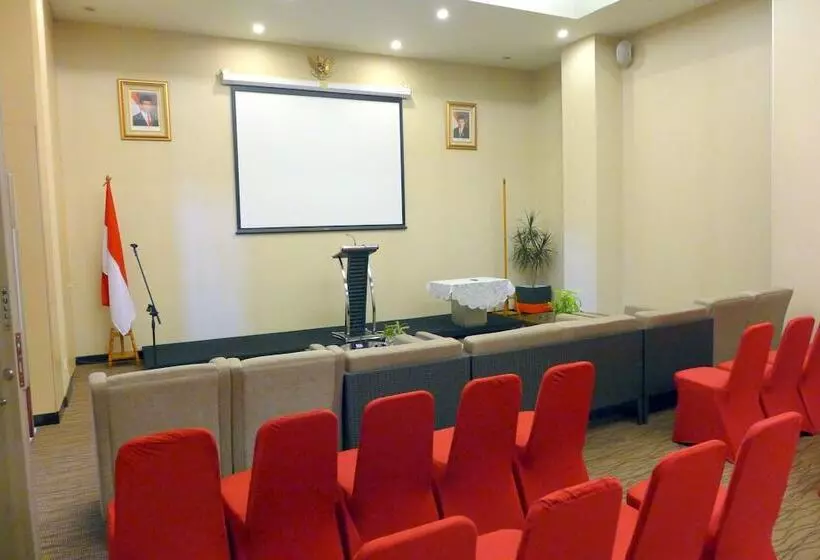 Fotos del hotel Cipta Hotel Pancoran:  14