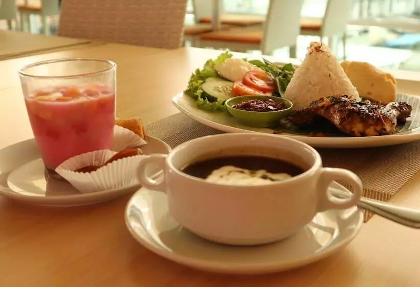 Fotos del hotel Cipta Hotel Pancoran:  11