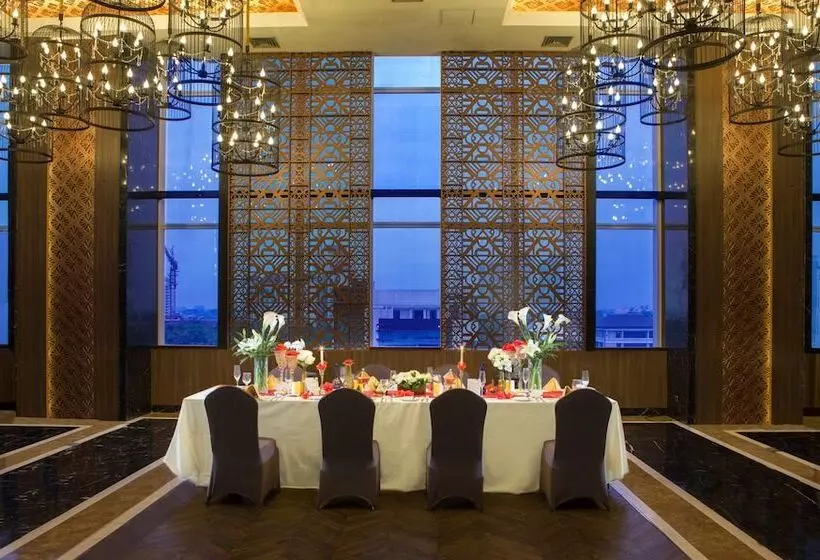 Fotos del hotel Grandhika Iskandarsyah:  25