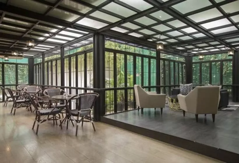 Fotos del hotel Grandhika Iskandarsyah:  9