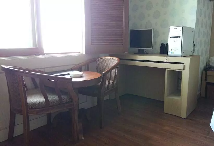 Fotos del hotel Seaworld:  22