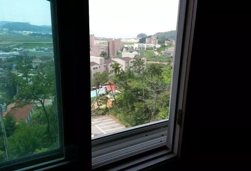 Fotos del hotel Seaworld:  7