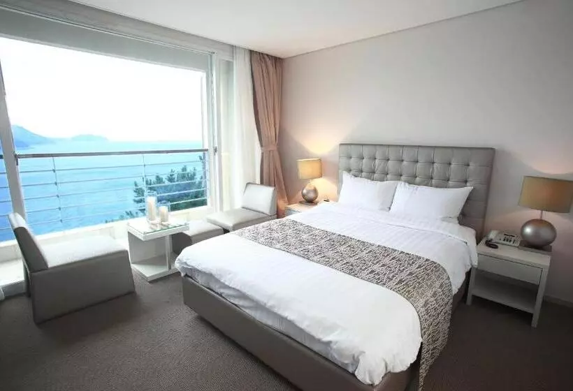 Fotos del hotel Riviera Geoje:  7