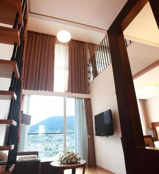 Fotos del hotel Riviera Geoje:  15