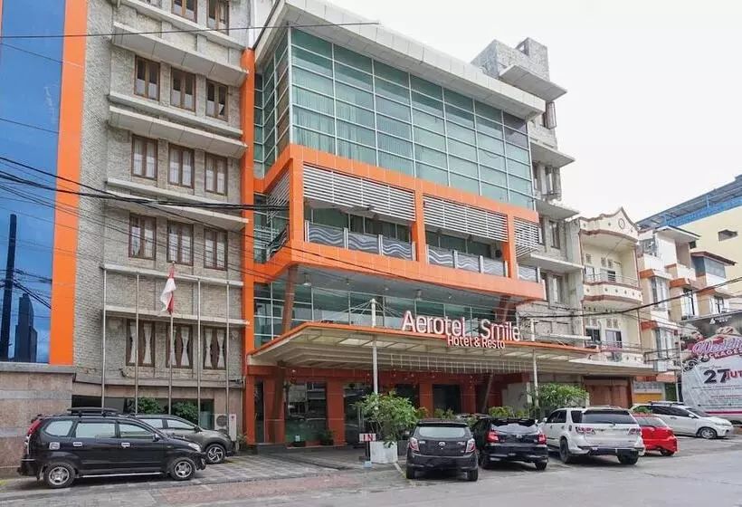 Fotos del hotel Aerotel Smile Losari:  8