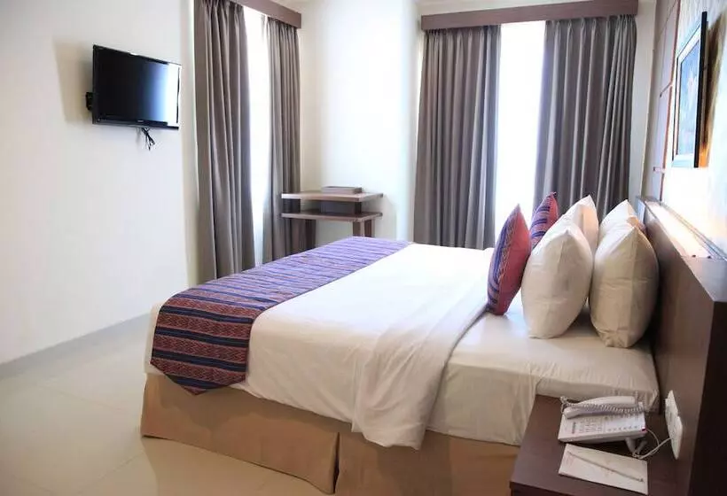 Fotos del hotel Aerotel Smile Losari:  22