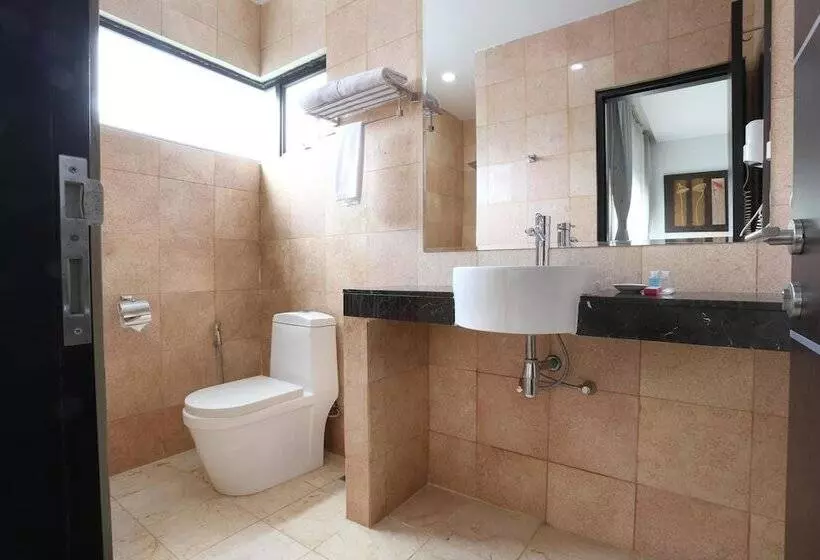 Fotos del hotel The Centro Hotel & Residence By Orchardz:  18