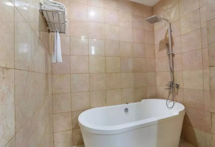 Fotos del hotel The Centro Hotel & Residence By Orchardz:  23