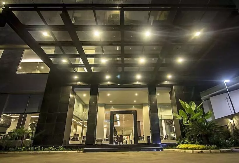 Fotos del hotel Diradja:  14