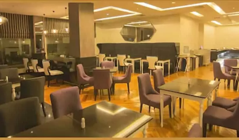 Fotos del hotel Diradja:  23