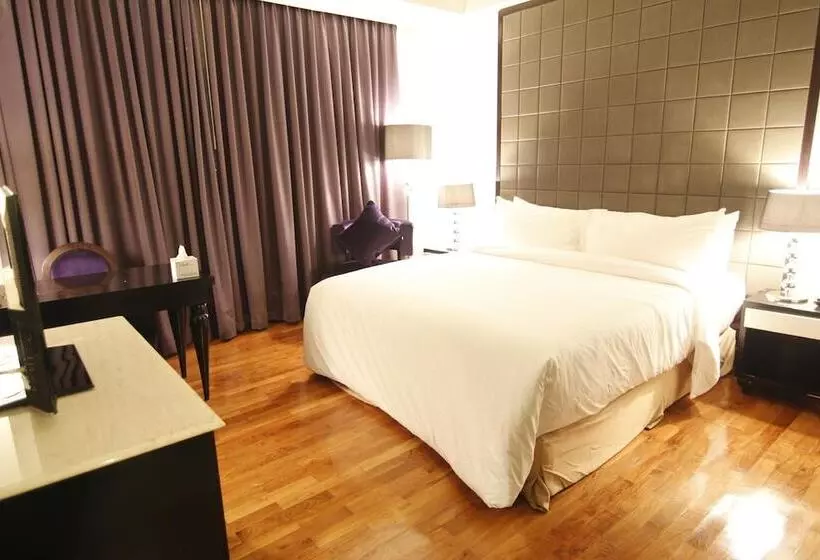 Fotos del hotel Diradja:  9