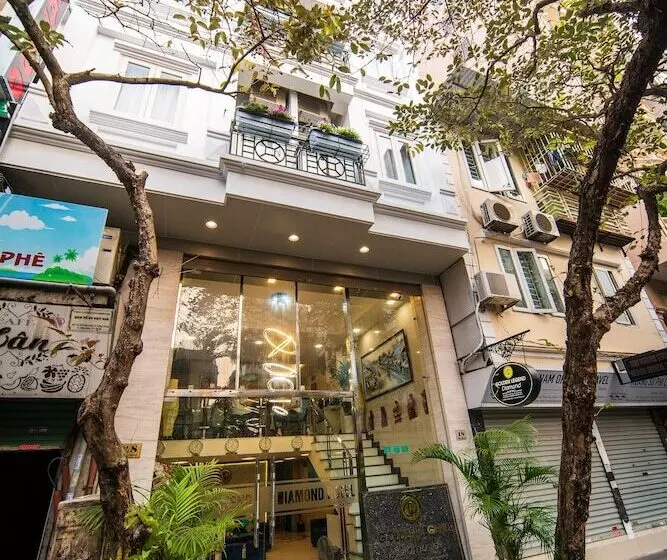 Golden Legend Diamond