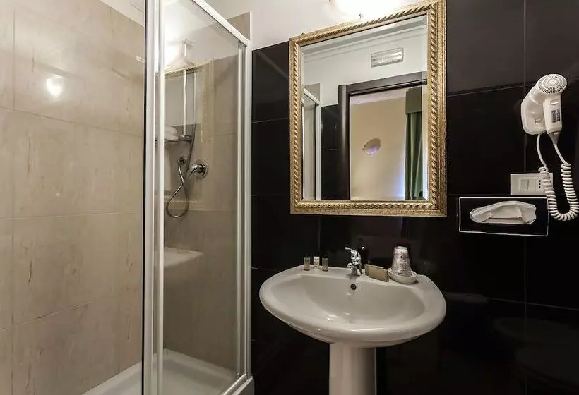 Fotos del hotel Regina Giovanna:  4