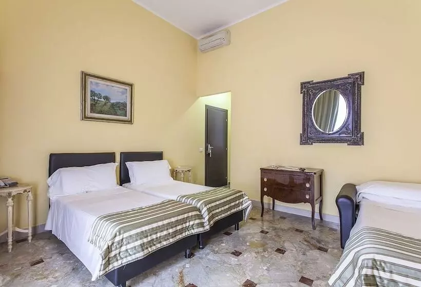 Fotos del hotel Regina Giovanna:  7