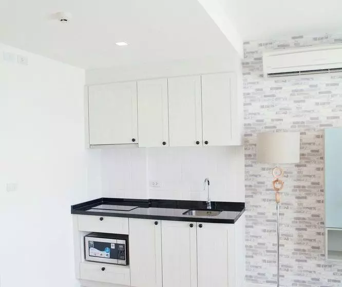 Fotos del hotel Summer 708 By Huahin Holiday Condo:  4