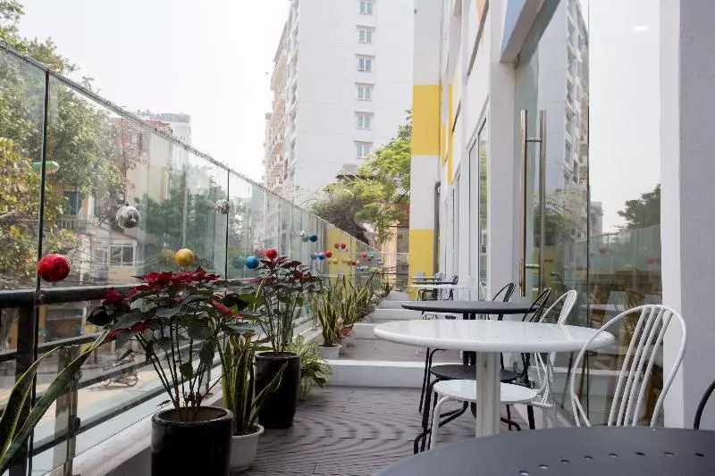 Fotos del hotel Thang Long Espana:  6