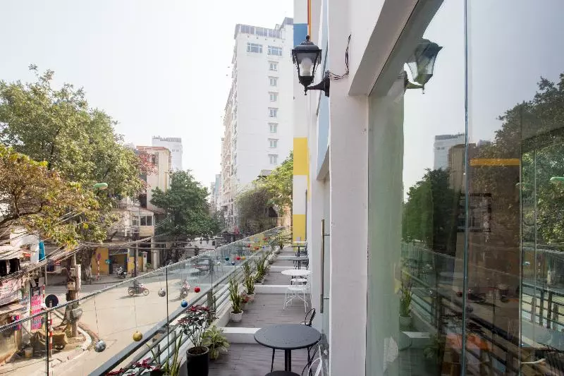 Fotos del hotel Thang Long Espana:  12