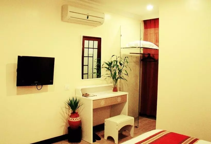 Fotos del hotel Adel:  7