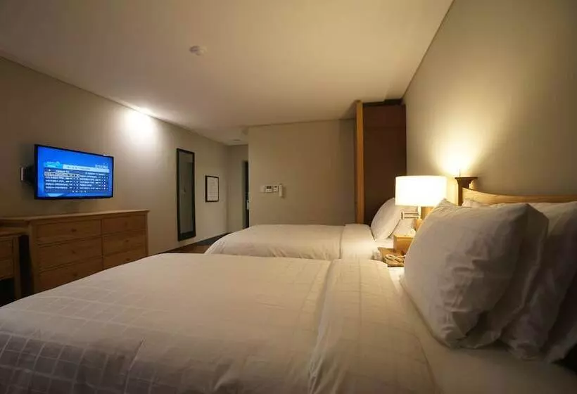 Fotos del hotel Illeinn:  3