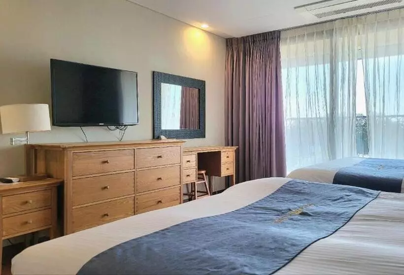 Fotos del hotel Illeinn:  17