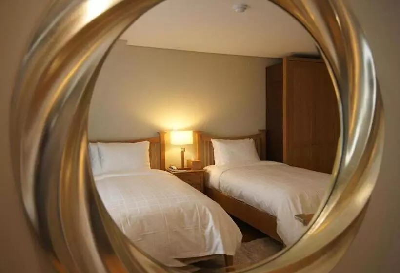 Fotos del hotel Illeinn:  10