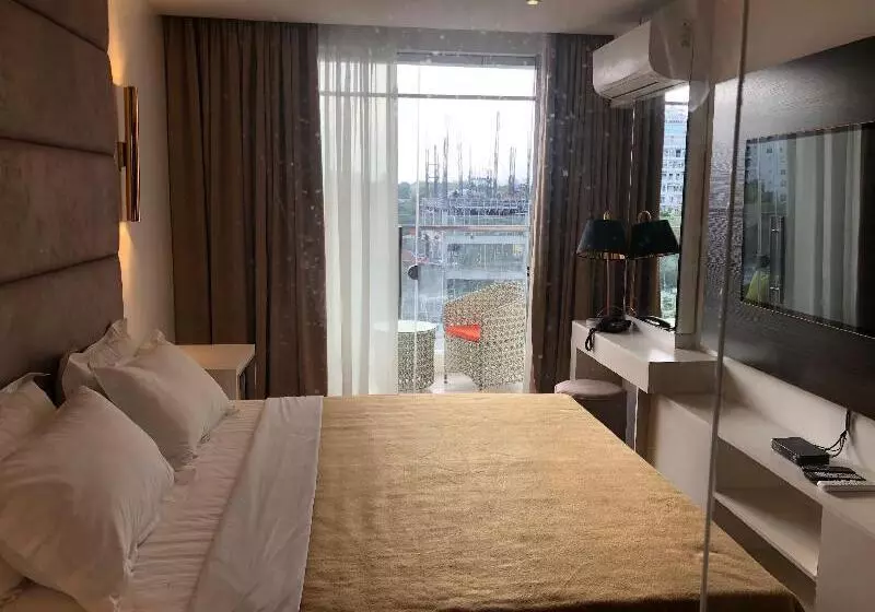 Fotos del hotel Apollonia Royale:  5