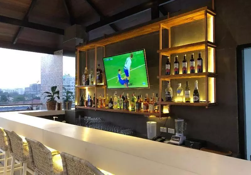 Fotos del hotel Apollonia Royale:  3