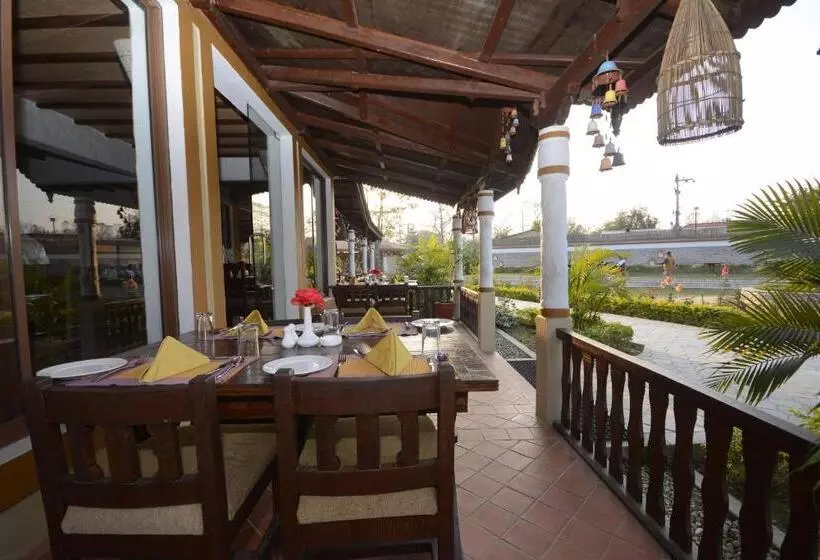 Fotos del hotel Green Park Chitwan:  5