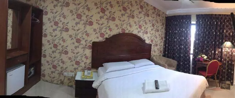 Fotos del hotel OYO 390 Mayview Glory Hotel:  17