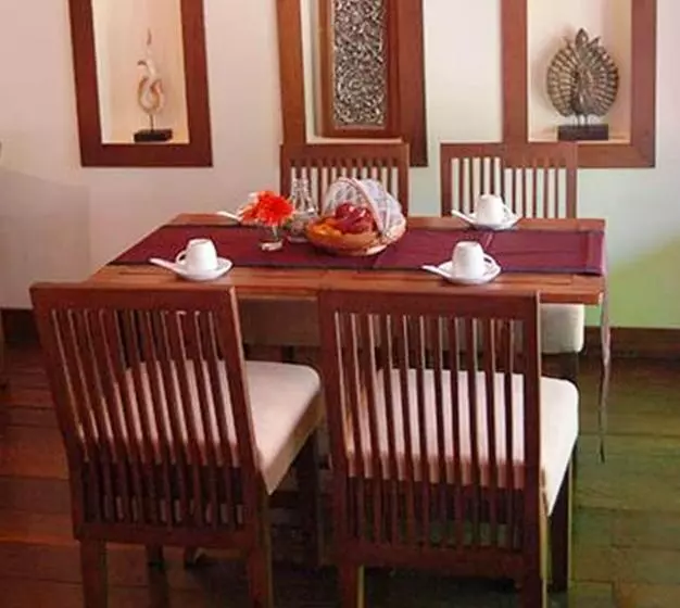 Fotos del hotel Villa Korbhun Khinbua:  3