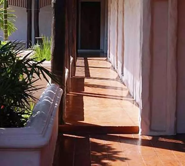 Fotos del hotel Villa Korbhun Khinbua:  4