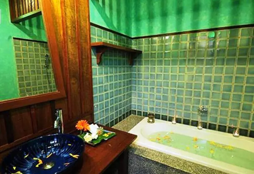 Fotos del hotel Villa Korbhun Khinbua:  10