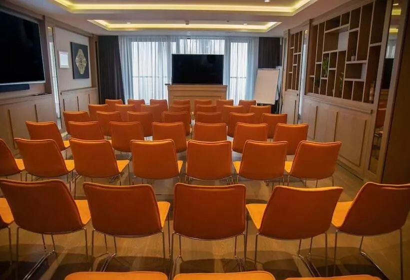 Fotos del hotel Courtyard By Marriott Belgrade City Center:  18