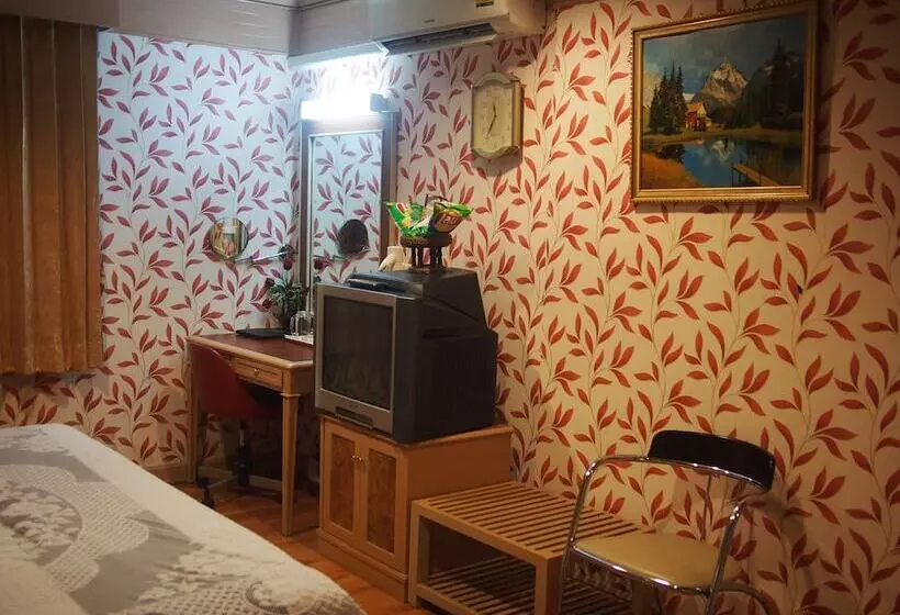 Fotos del hotel Parkway Inn:  17