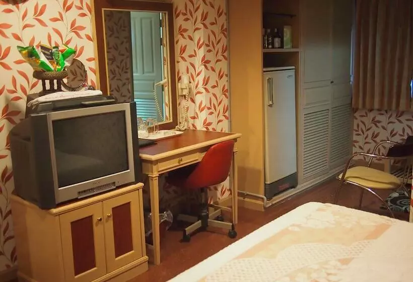 Fotos del hotel Parkway Inn:  19