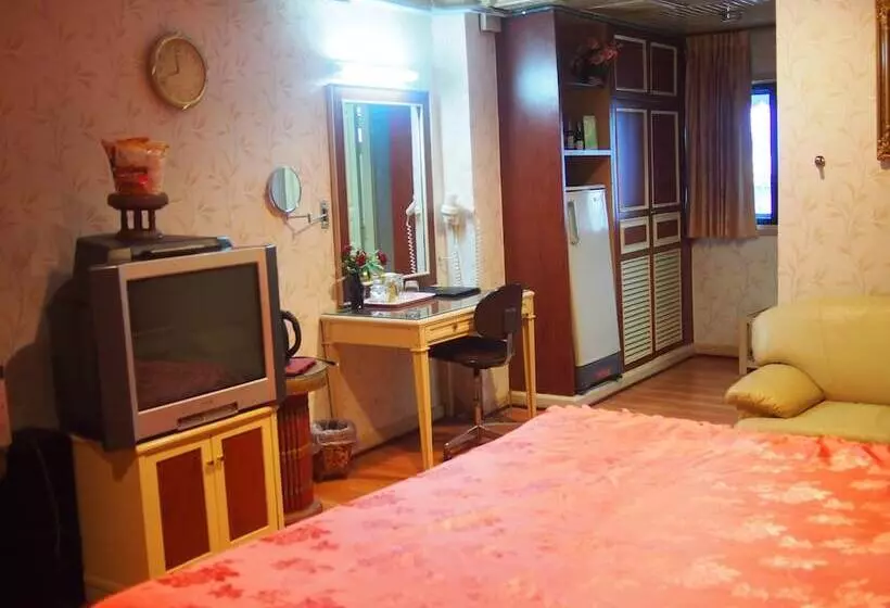 Fotos del hotel Parkway Inn:  21