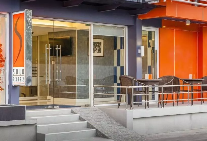 Fotos del hotel Solo Express Sukhumvit 81:  6