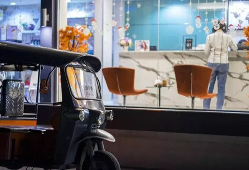 Fotos del hotel Solo Express Sukhumvit 81:  4