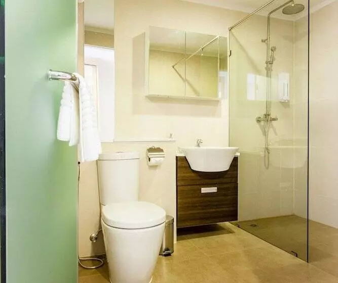 Fotos del hotel Solo Express Sukhumvit 81:  5