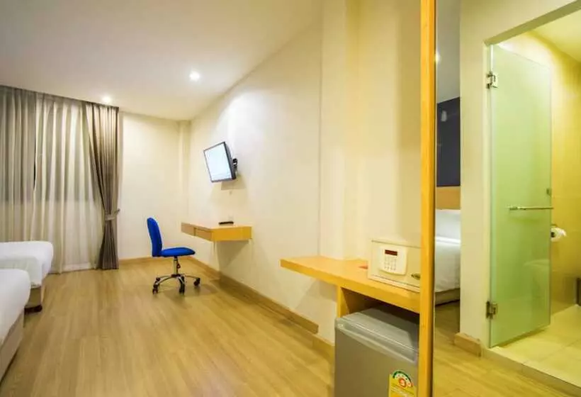 Fotos del hotel Solo Express Sukhumvit 81:  19