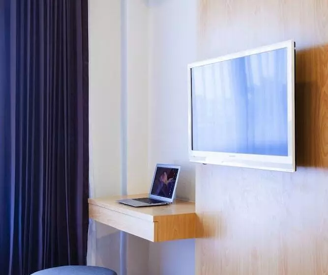 Fotos del hotel Solo Express Sukhumvit 81:  23