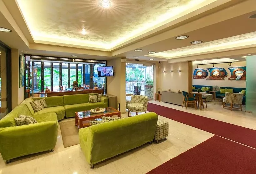 Fotos del hotel Paradise Lost Apartments:  4