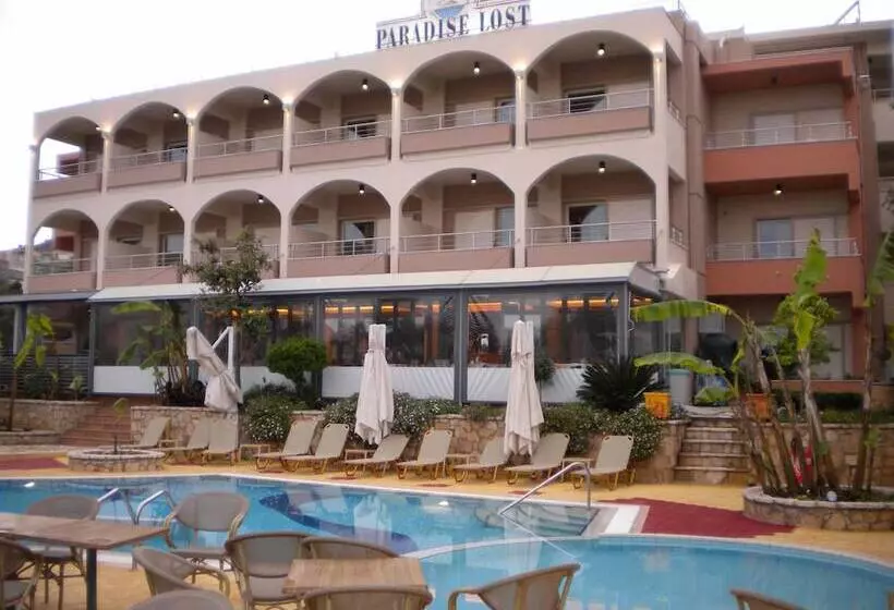 Fotos del hotel Paradise Lost Apartments:  24