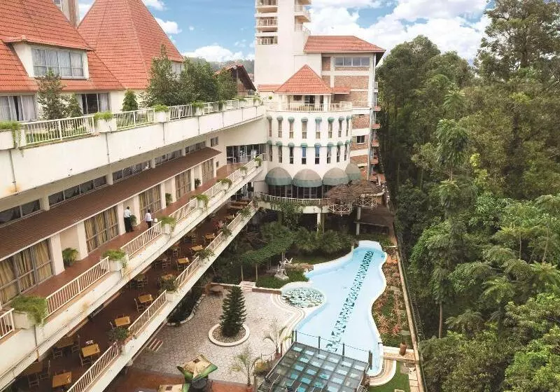 Fotos del hotel Golf Course:  13