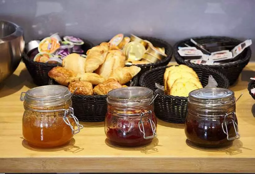 Fotos del hotel Kyriad Marseille Blancarde  Timone:  14