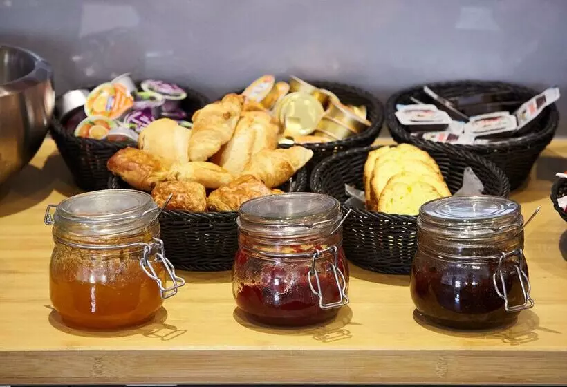 Fotos del hotel Kyriad Marseille Blancarde  Timone:  4